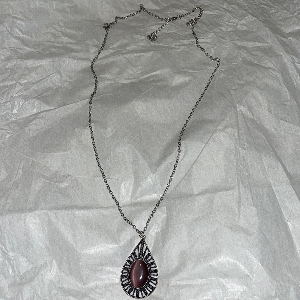 Boutique necklace